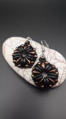 FLOWER - ČERNOBRONZOVÁ