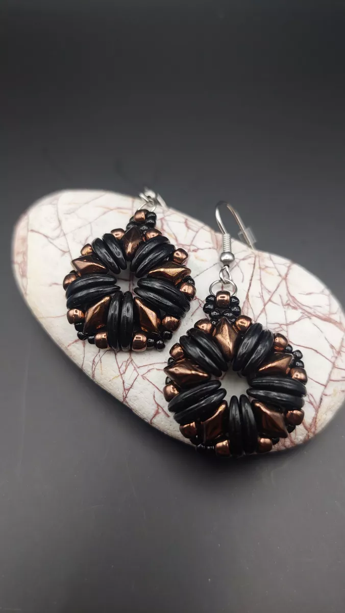 FLOWER - ČERNOBRONZOVÁ