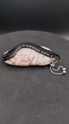 Half tila - černý Half tila - černý