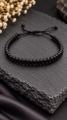 NÁRAMEK BLACK MATTE