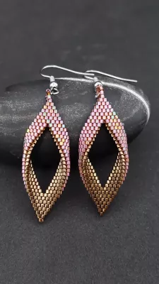 RHOMBUS - GRANÁTOVOBRONZOVÝ