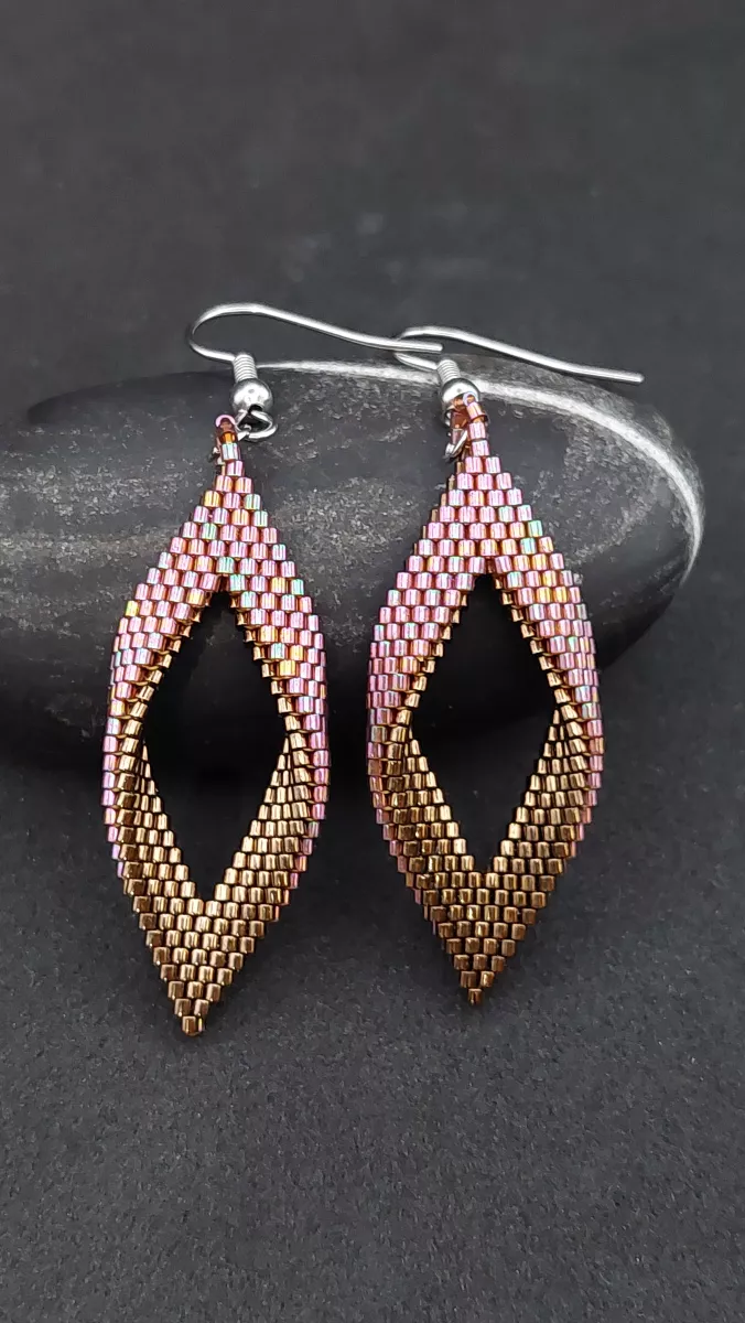 RHOMBUS - GRANÁTOVOBRONZOVÝ