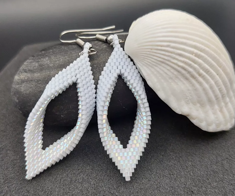 RHOMBUS - PERLEŤOVÝ - PERLEŤOVÁ S SV. MODROU