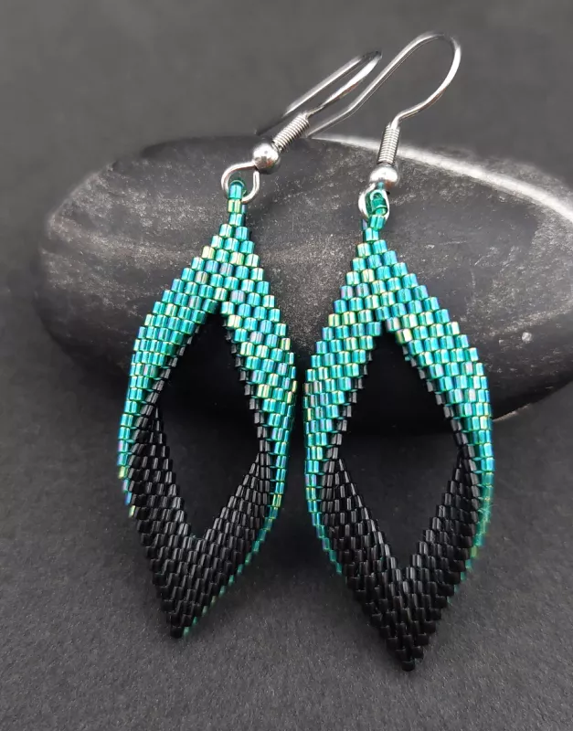 RHOMBUS - ZELENOČERNÝ