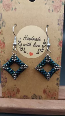 SQUARE - IRIS SQUARE - IRIS