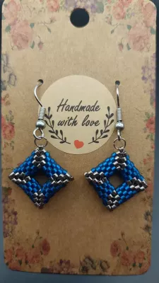 SQUARE - MODRÁ MATNÁ SQUARE - MODRÁ MATNÁ