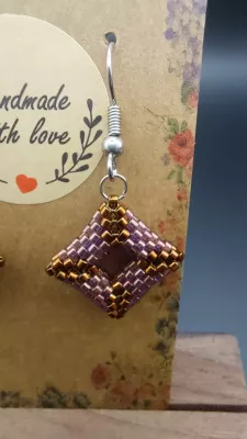 SQUARE - STARORŮŽOVÁ SQUARE - STARORŮŽOVÁ